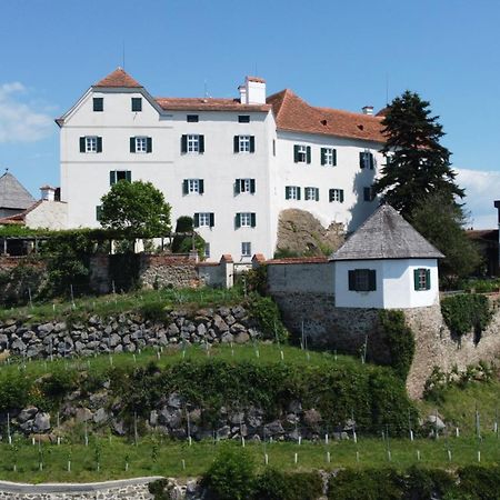 Schloss Kapfenstein エクステリア 写真